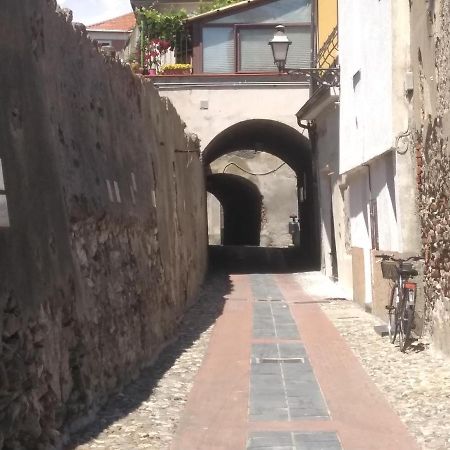 B&B Albenga Casa Panfilo 외부 사진